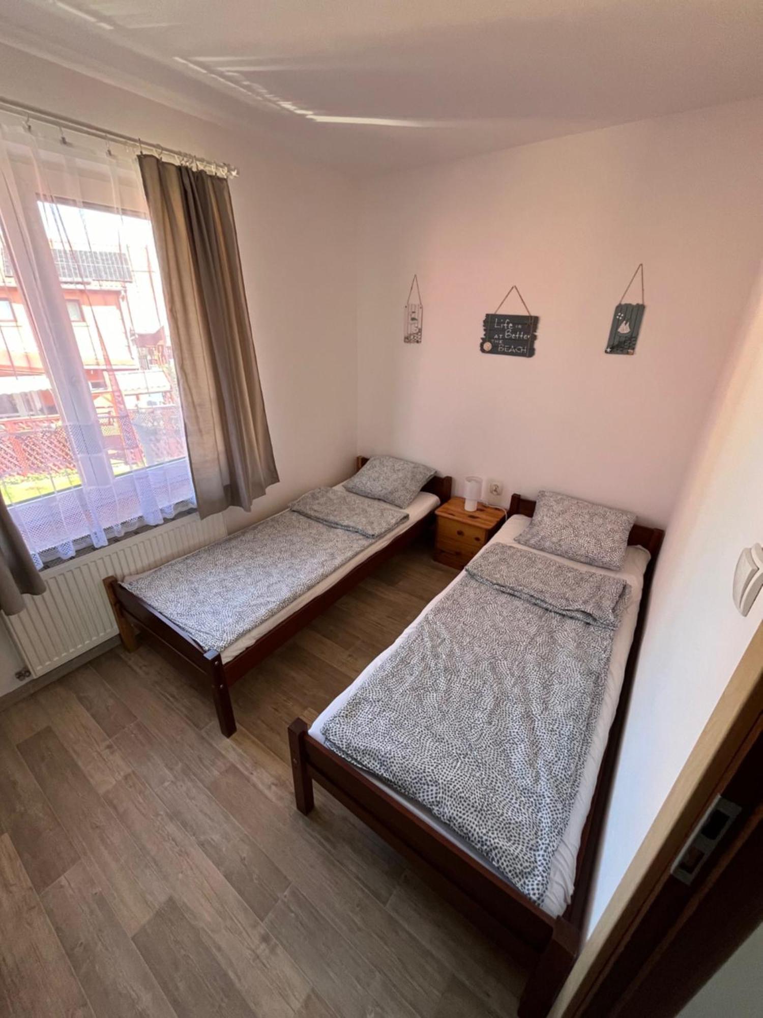 Hotel Ranczo U Korby à Stegna  Extérieur photo